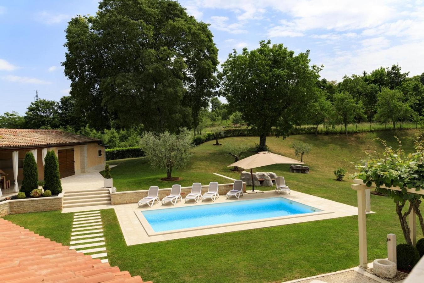 Villa Viscum In Central Istria For 8 Persons With Large Garden - Pet Friendly Pazin Esterno foto
